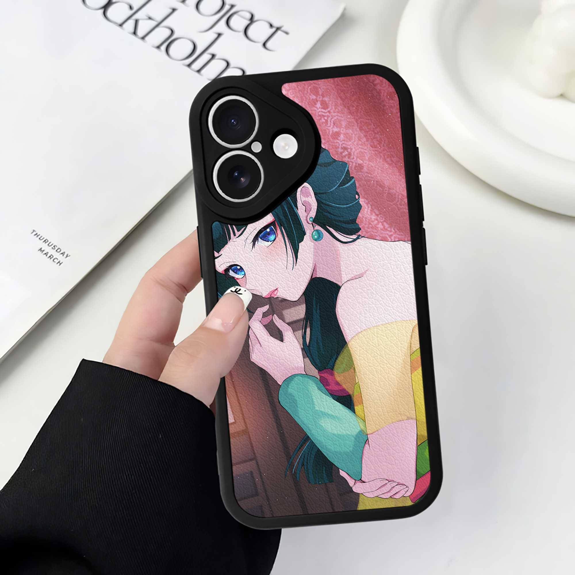 （画像用） 薬屋のひとりごと The Apothecary Diaries 【iPhone 16シリーズ対応】シリコンスマホケース（レザー調） 材質：シリコン